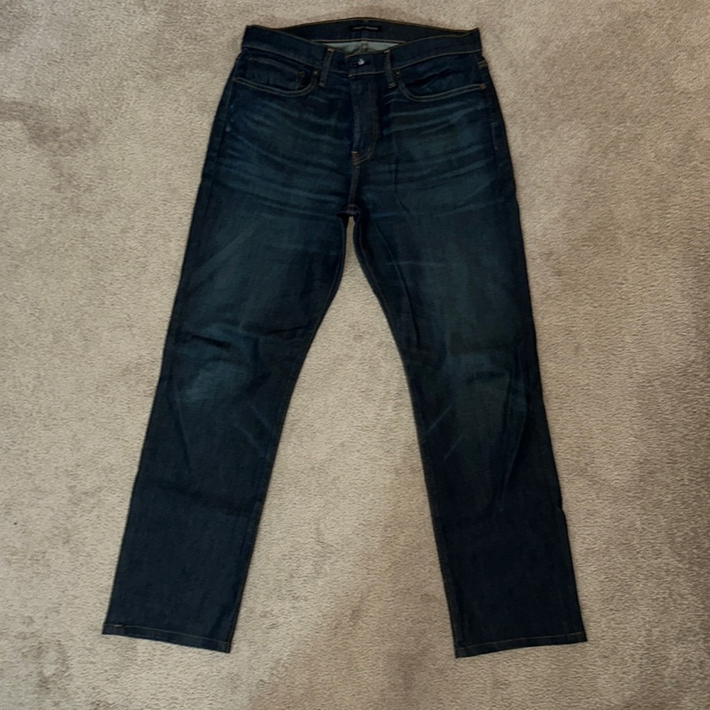 Men’s Lucky Brand jeans.